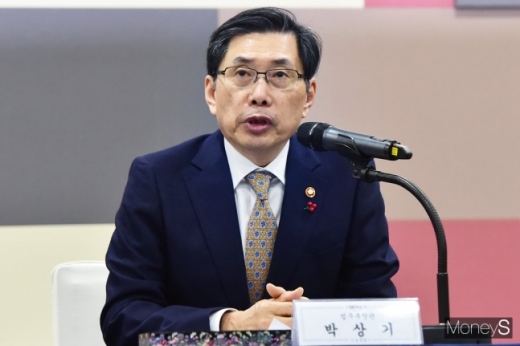 박상기 법무부 장관. /사진=임한별 기자
