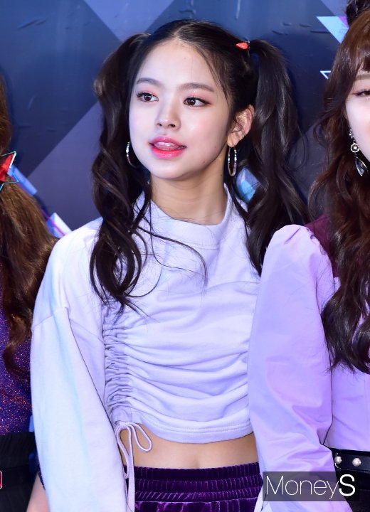 [머니S포토] 체리블렛 린린, 블랙핑크 제니 닮은 미모