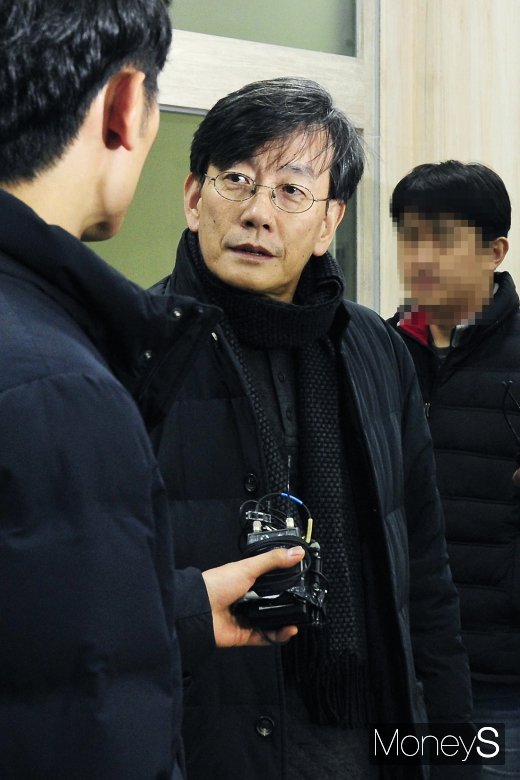 [머니S포토] 고강도 경찰 조사 손석희, 