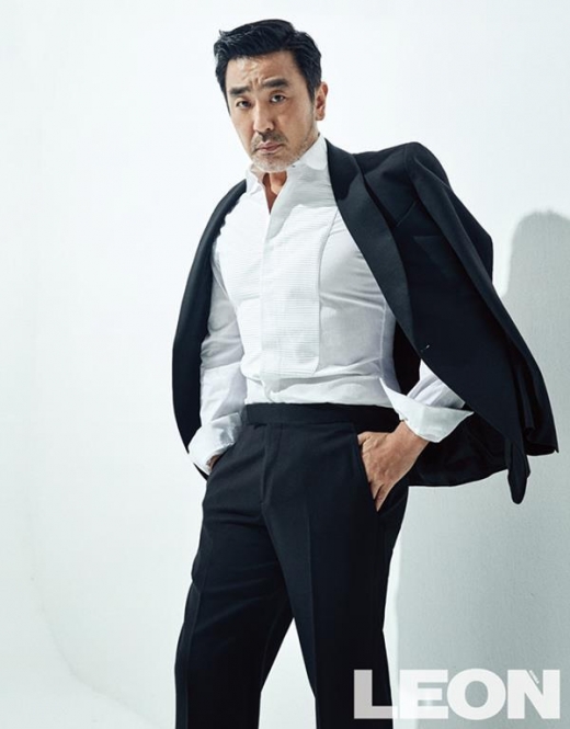[★화보] 류승룡, 이제껏 이런 중년 남성의 멋은 없었다