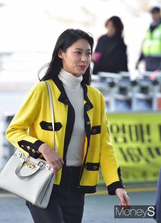 [머니S포토] 설현, 시선 사로잡는 비주얼