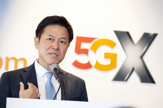 박정호 SK텔레콤 사장이 CES 2019 현장에서 발표를 진행하고 있다. /사진=SK텔레콤