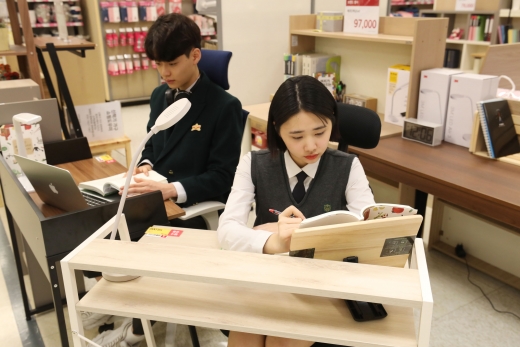 @머니S MNB, 식품 외식 유통 · 프랜차이즈 가맹 & 유망 창업 아이템의 모든 것
