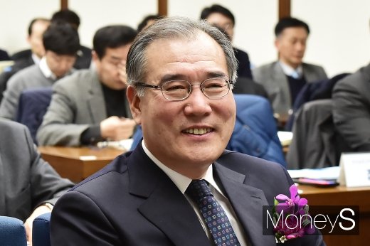 [머니S포토] 이개호 장관, 활짝 핀 미소꽃
