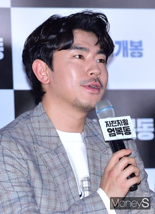 [머니S포토] 이시언 '오늘은 진지한 대배우'