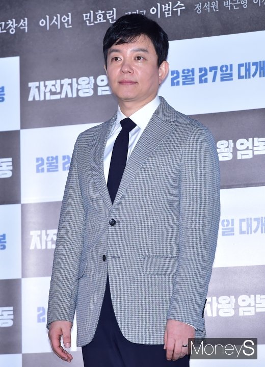 [머니S포토] 이범수 '딸 소을 응원받고 왔어요'