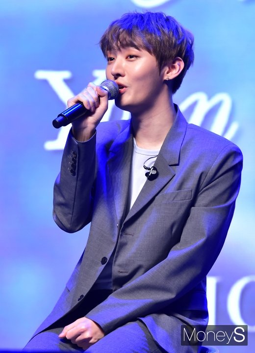 [머니S포토] '워너원 출신' 윤지성 