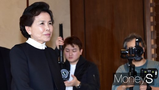 [머니S포토] 레전드 이미자, '노래인생 60년'