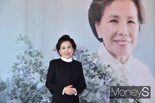 [머니S포토] 60주년 이미자 
