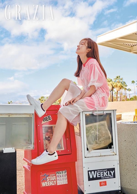 [★화보] 'EXID' 하니, 스니커즈 포인트 감각적인 봄 스타일