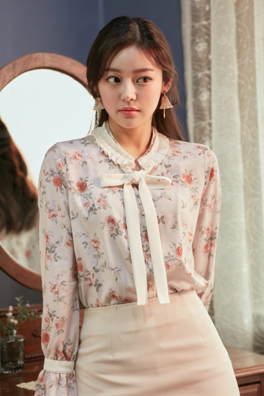 바이로엠 화보