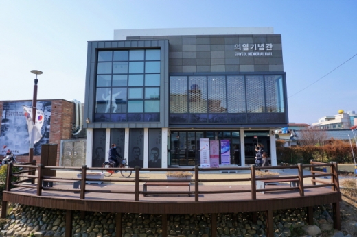 약산 김원봉 생가 터에 자리한 의열기념관(밀양). /사진=한국관광공사