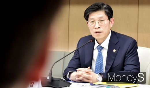 [머니S포토] 모두발언하는 노형욱 국무조정실장