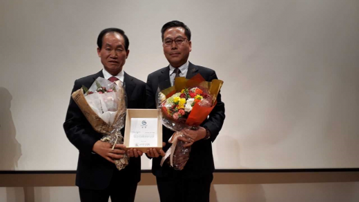 ▲ 안성시, 2019 한국문화가치 대상 ‘우수상’ 수상. / 사진제공=안성시