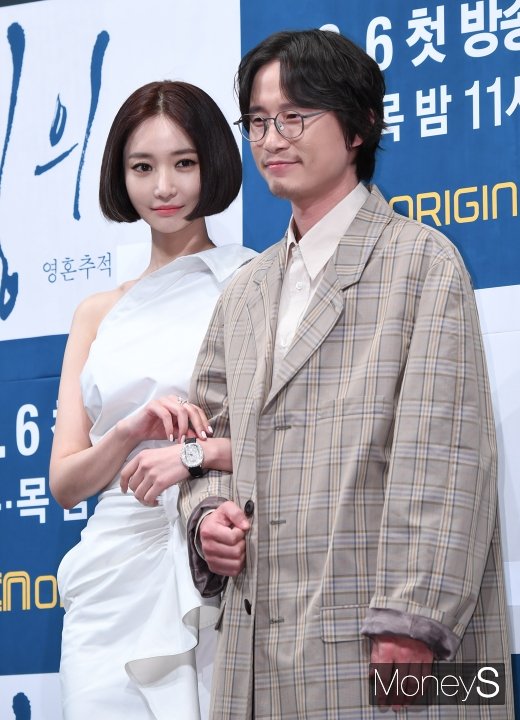 [머니S포토] 고준희·송새벽 '저희 잘 어울리나요?'