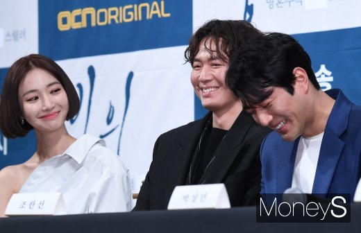 [머니S포토] 고준희·연정훈·조한선, 화기애애한 분위기