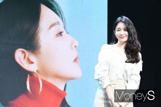 [머니S포토] 강민경 '서른살의 시작'