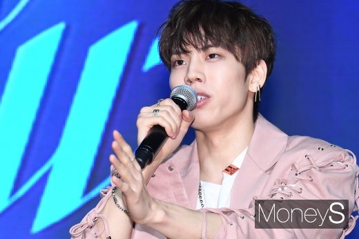 [머니S포토] '바이(Bye)'로 돌아온 장동우