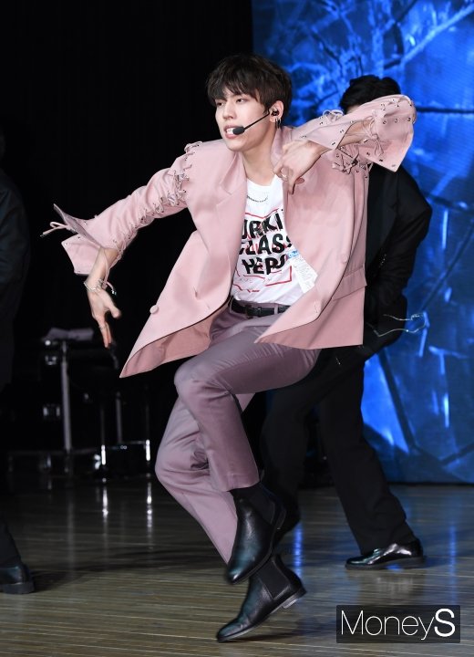 [머니S포토] 장동우 '춤신춤왕'