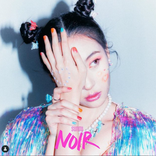 선미 누아르. /사진=선미 인스타그램 캡처