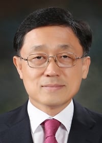 ▲ 윤창하 경기도교육청 제2부교육감. / 사진제공=경기도교육청
