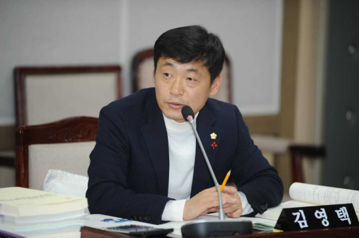 ▲ 수원시의회 김영택 의원. / 사진제공=수원시의회