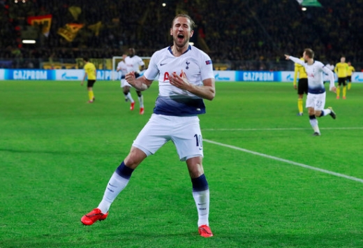 6일 오전 독일 도르트문트의 지그날 이두나 파크에서 열린 2018-2019시즌 유럽축구연맹(UEFA) 챔피언스리그 16강 2차전에서 보루시아 도르트문트를 상대로 결승골을 터뜨린 토트넘 홋스퍼의 공격수 해리 케인. /사진=로이터