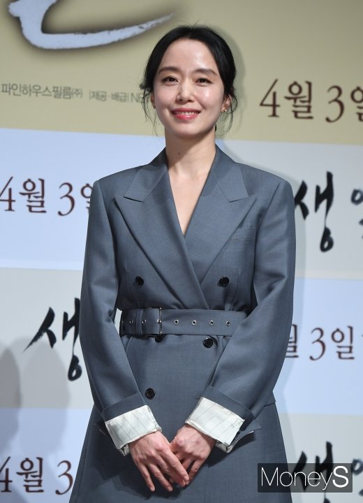 [머니S포토] 전도연, 변함없는 동안 미모