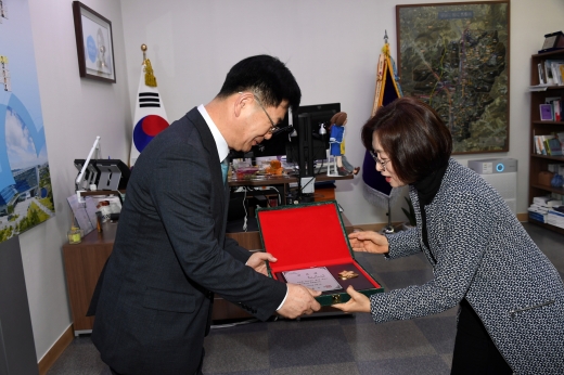 최만순 성남경기도민회장, 1대 성남시 일일 명예시장 위촉