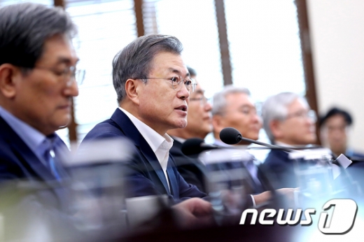 문재인 대통령이 8일 개각을 발표한다./사진=뉴스1DB
