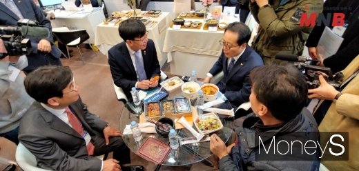 / 본아이에프 김상조 위원장이 방문했다.(사진=강동완 기자) @머니S MNB, 식품 외식 유통 · 프랜차이즈 가맹 & 유망 창업 아이템의 모든 것