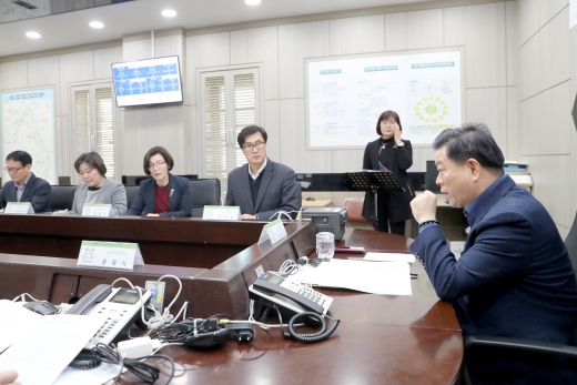 ▲ ‘광명시 미세먼지 저감 종합대책’ 회의. / 사진제공=광명시