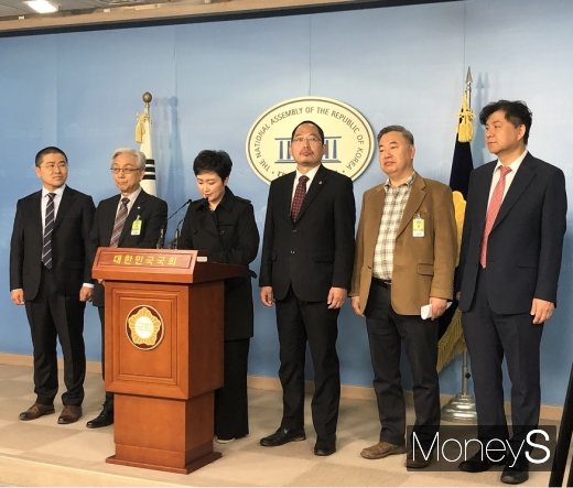 대한의사협회가 이언주 국회의원과 함께 정부에 '미세먼지 대책'을 마련할 것을 강력히 주장했다. /사진=머니S
