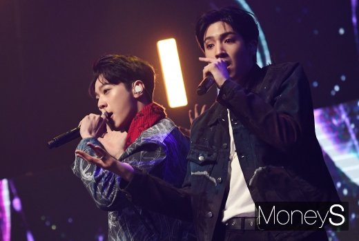 [머니S포토] 우석X관린 '호흡 척척'