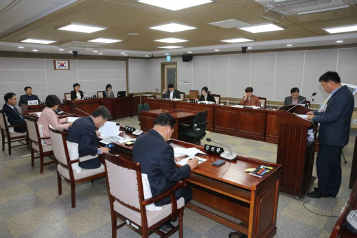 ▲수원시의회 교통건설체육위원회, 조례안 등 안건심사. / 사진=수원시의회 제공