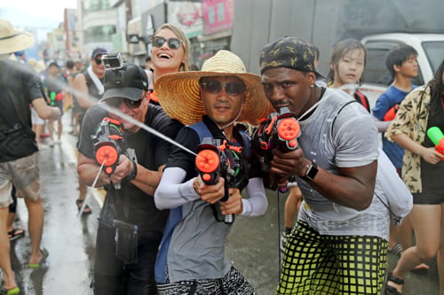 지난해 열린 정남진 장흥 물축제 모습. /사진=장흥군 제공