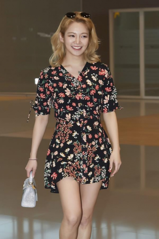 [★공항패션] 효연, 몰라보게 더 아름다워진 외모