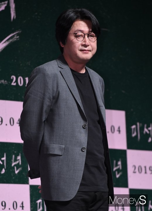 [머니S포토] 김윤석, 믿고 보는 명품배우