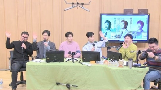 (왼쪽부터) 정만식, 조우진, 김재영, 류준열. /사진=sbs 보이는 라디오 캡처