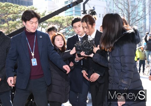 [머니S포토] 정준영, '몰카 파문' 첫 경찰조사