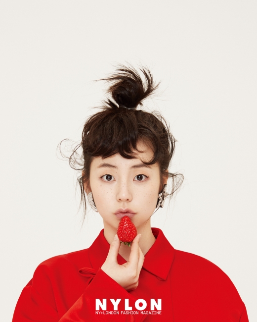 ©나일론
