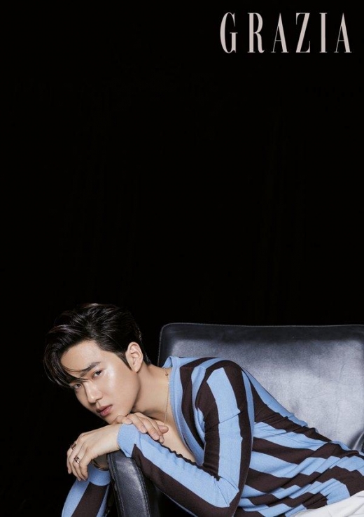 [★화보] '엑소' 수호, 분위기 甲 럭셔리한 남성룩