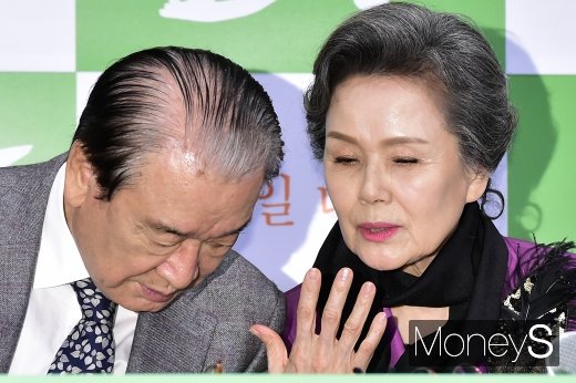 [머니S포토] 치매 노부부 그린 영화 '로망'