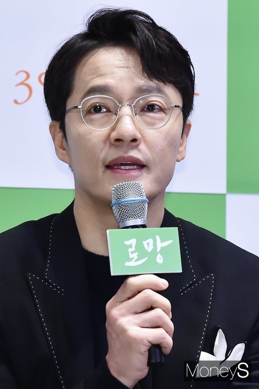 [머니S포토] '로망' 조한철 
