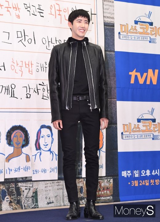 [머니S포토] 황광희, 한껏 꾸민 종이남자