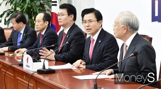 [머니S포토] 황교안 발언