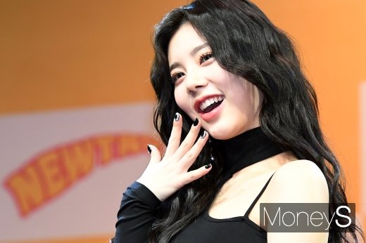 [머니S포토] 다이아 은채 '우와'