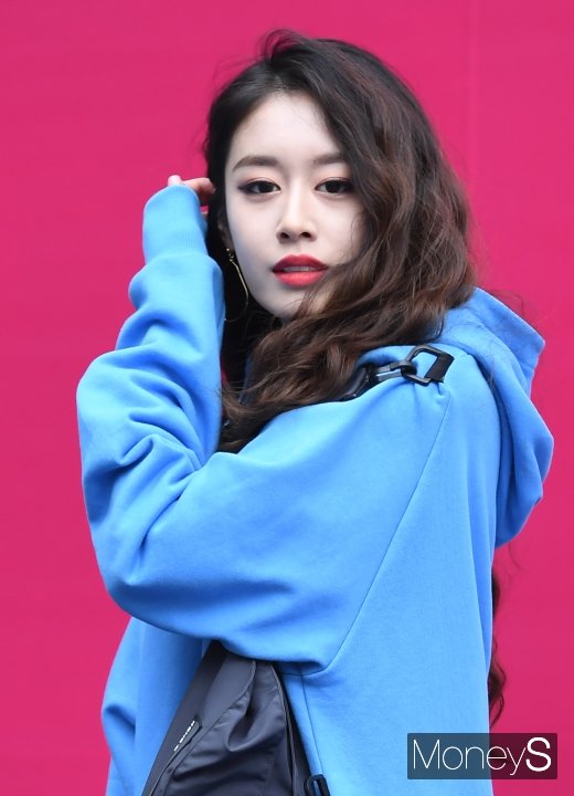 [머니S포토] 지연, 아무나 소화하기 힘든 파마머리