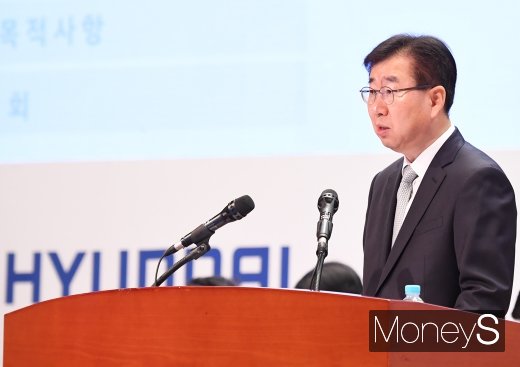 [머니S포토] 이원희 사장 