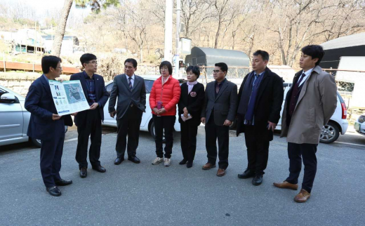 안양시의회 도시건설위, 안양 매곡 공공주택지구 현장 방문. / 사진제공=안양시의회